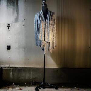 Go-To Grey cardigan - Light Layer​​